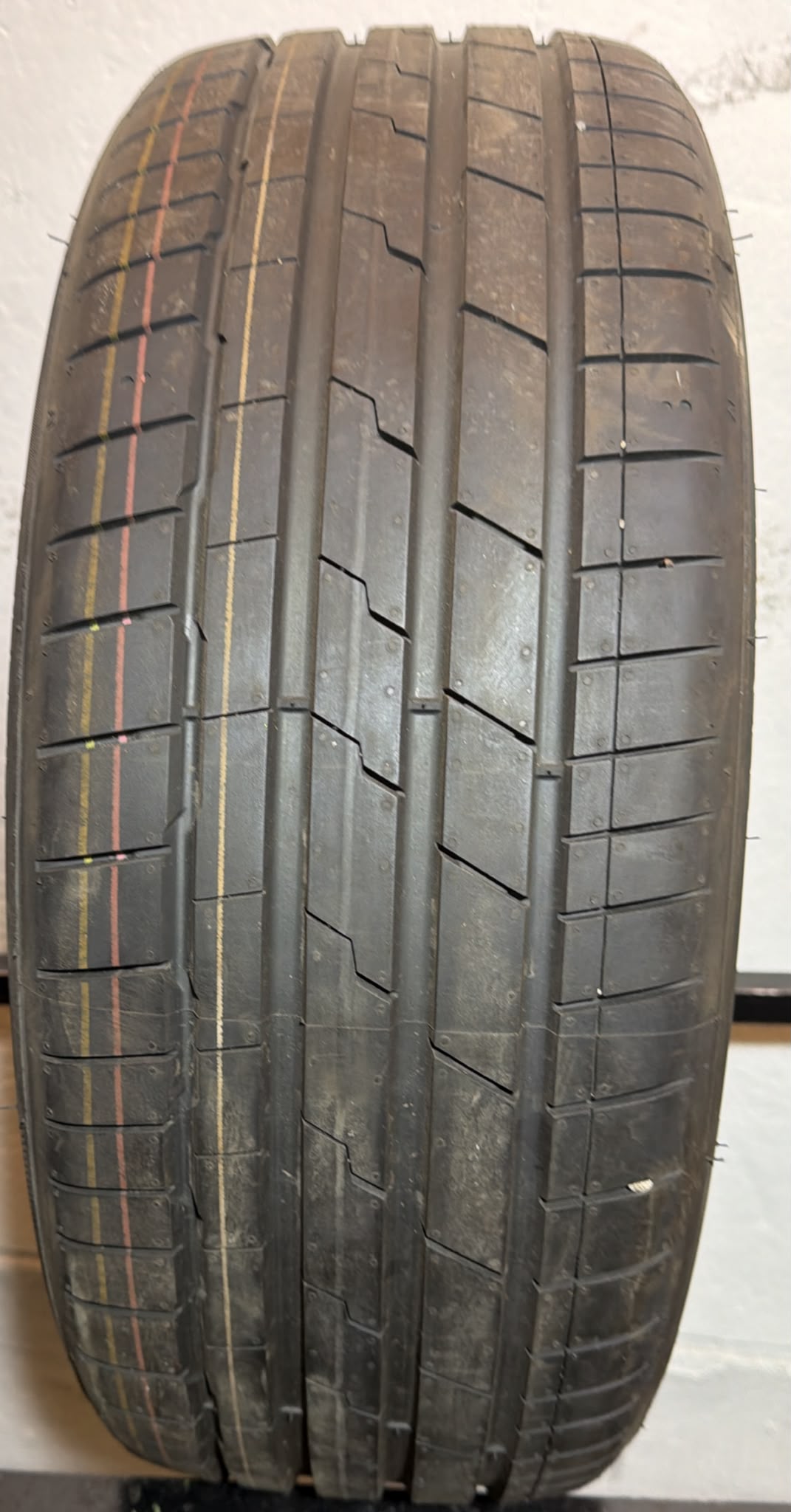 Hankook VENTUS S1 EVO 3